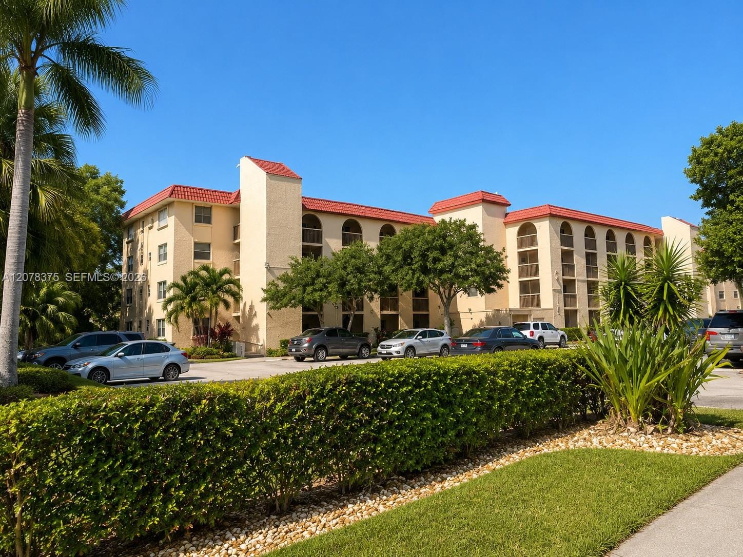 3261 Holiday Springs Boulevard 401, Margate, FL 33063