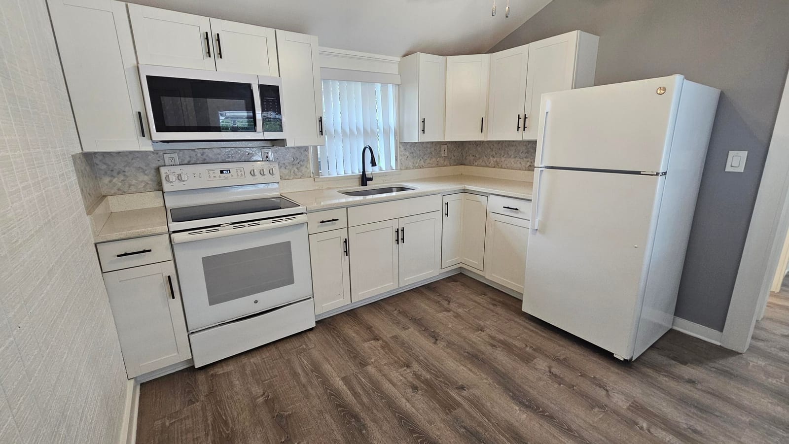 425 Ardmore Road, West Palm Beach, FL 33401