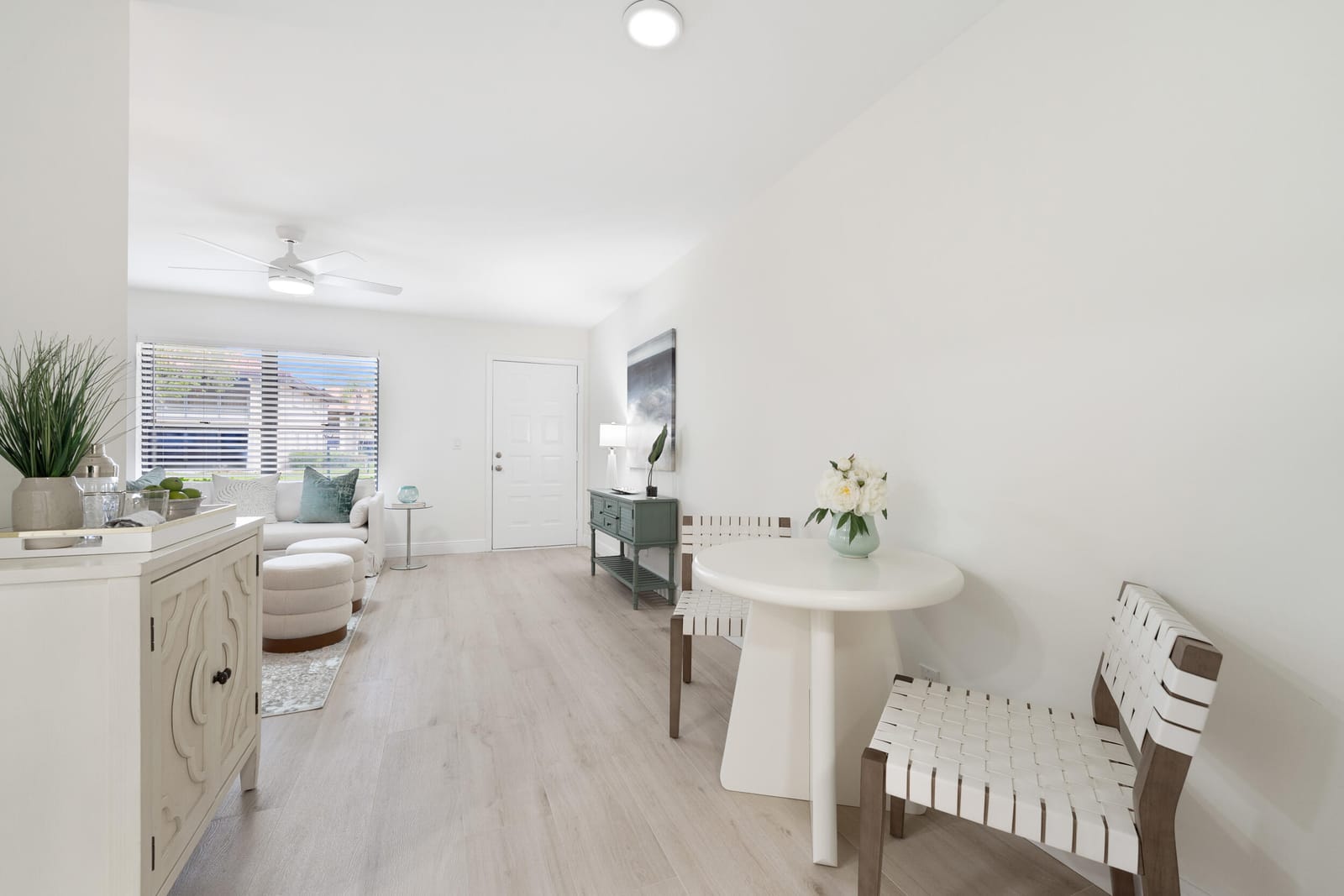 450 SW South River Drive 104 — photo 9