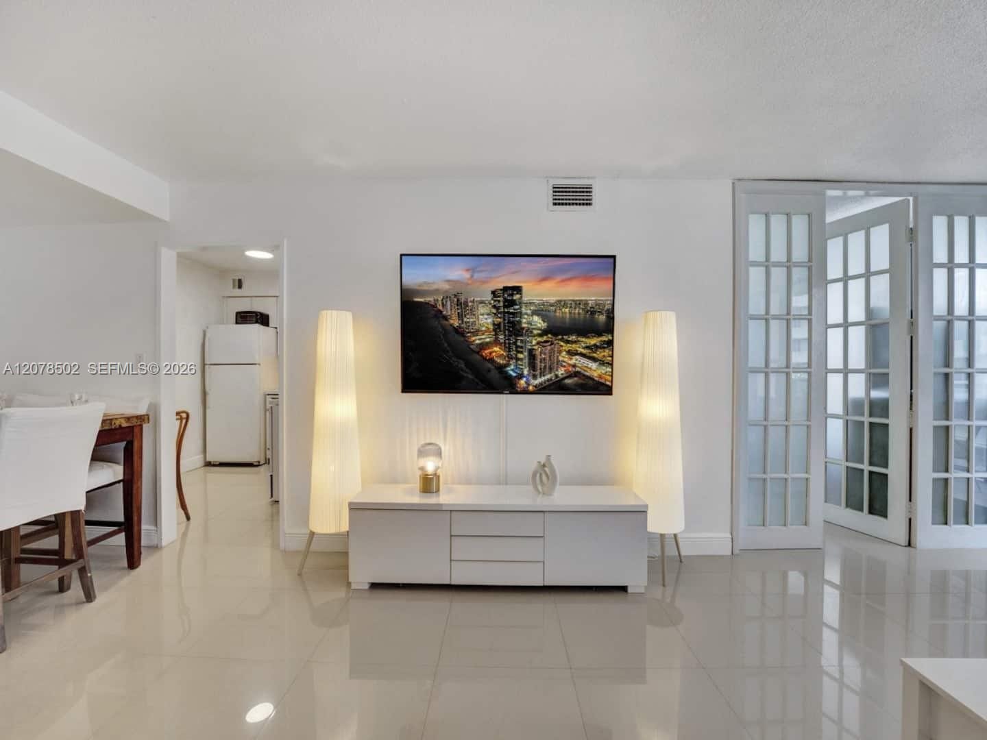 5225 Collins Avenue 1516, Miami Beach, FL 33140 photo 15