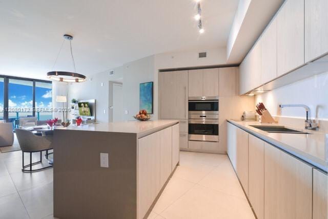 4111 S Ocean Drive 2010 — photo 6