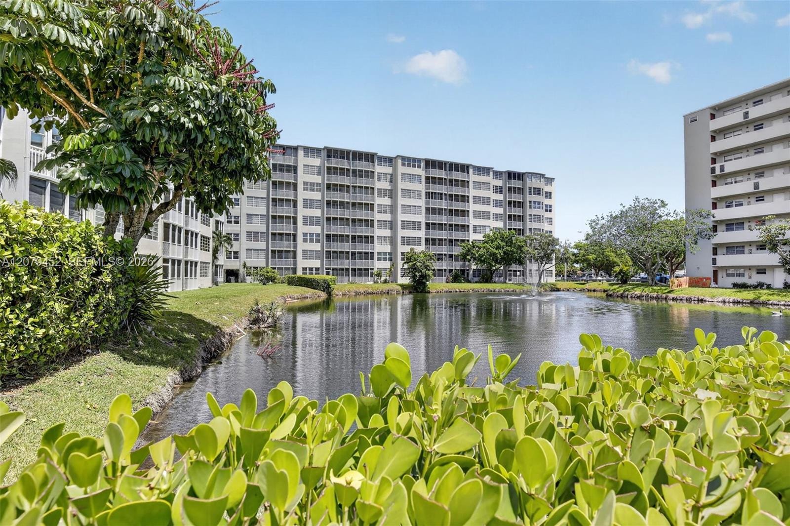 1770 NE 191st Street 401-1, Miami, FL 33179