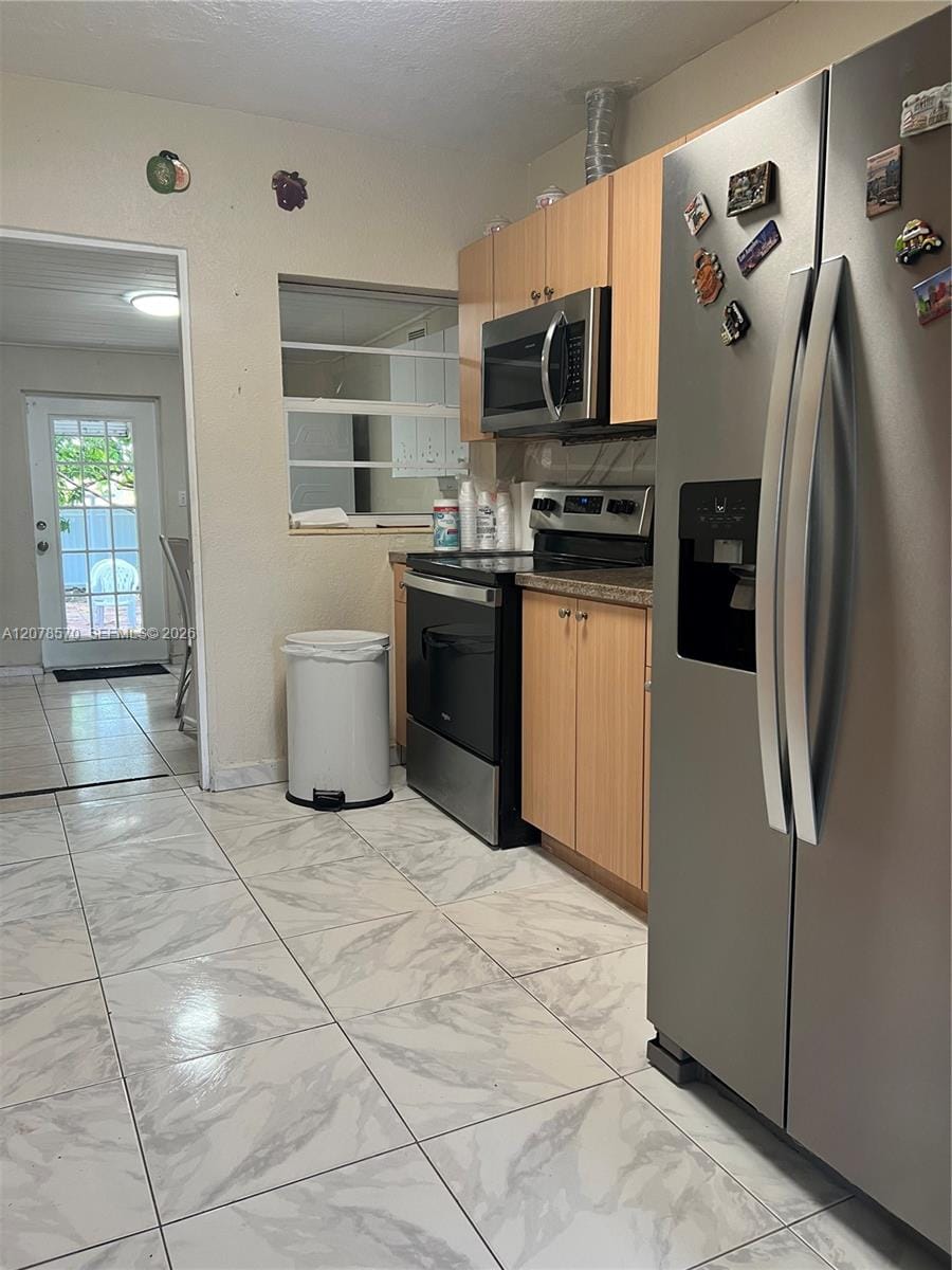5490 W 2nd Avenue, Hialeah, FL 33012 photo 15