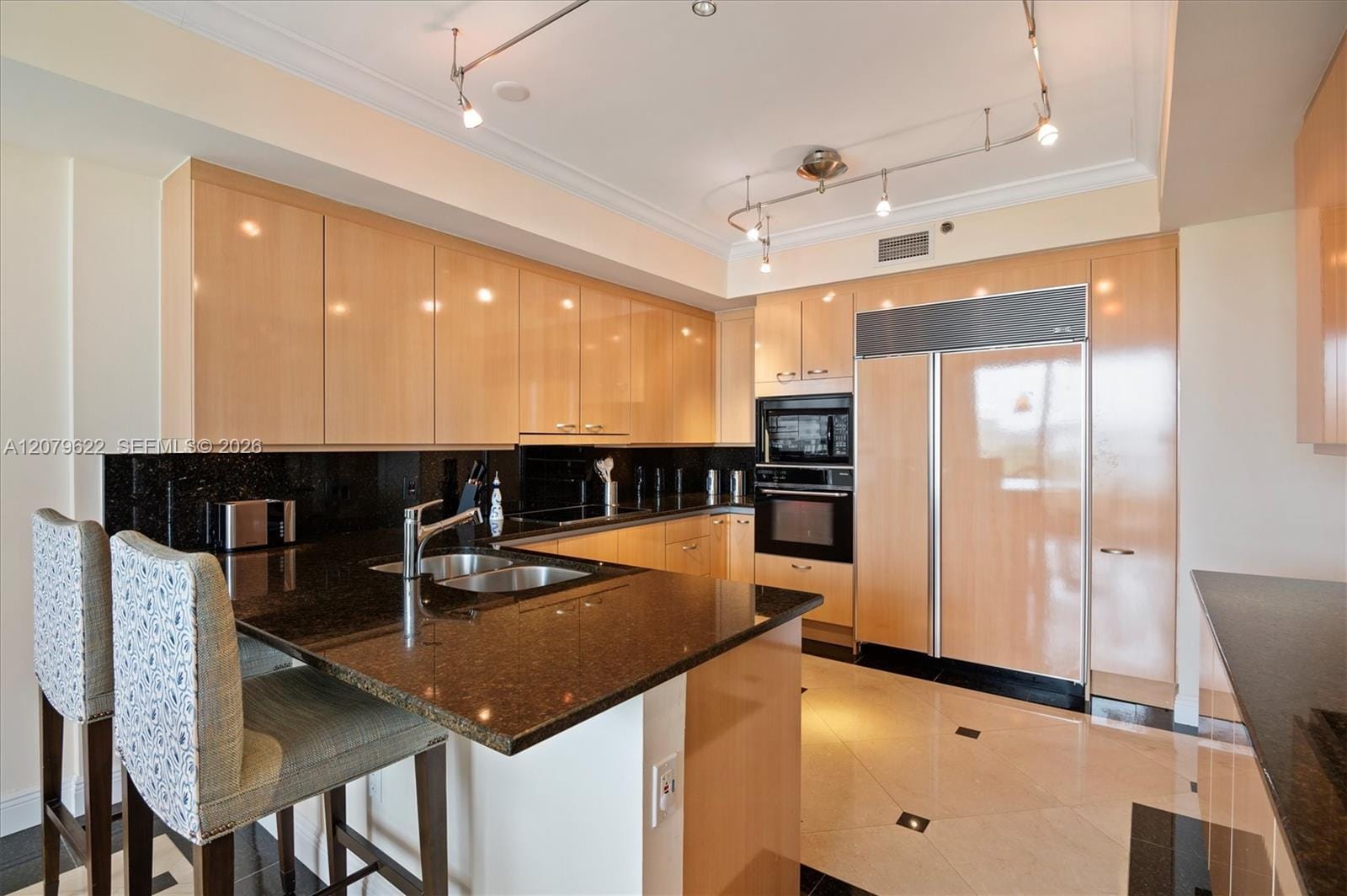791 Crandon Boulevard 704, Key Biscayne, FL 33149 photo 8