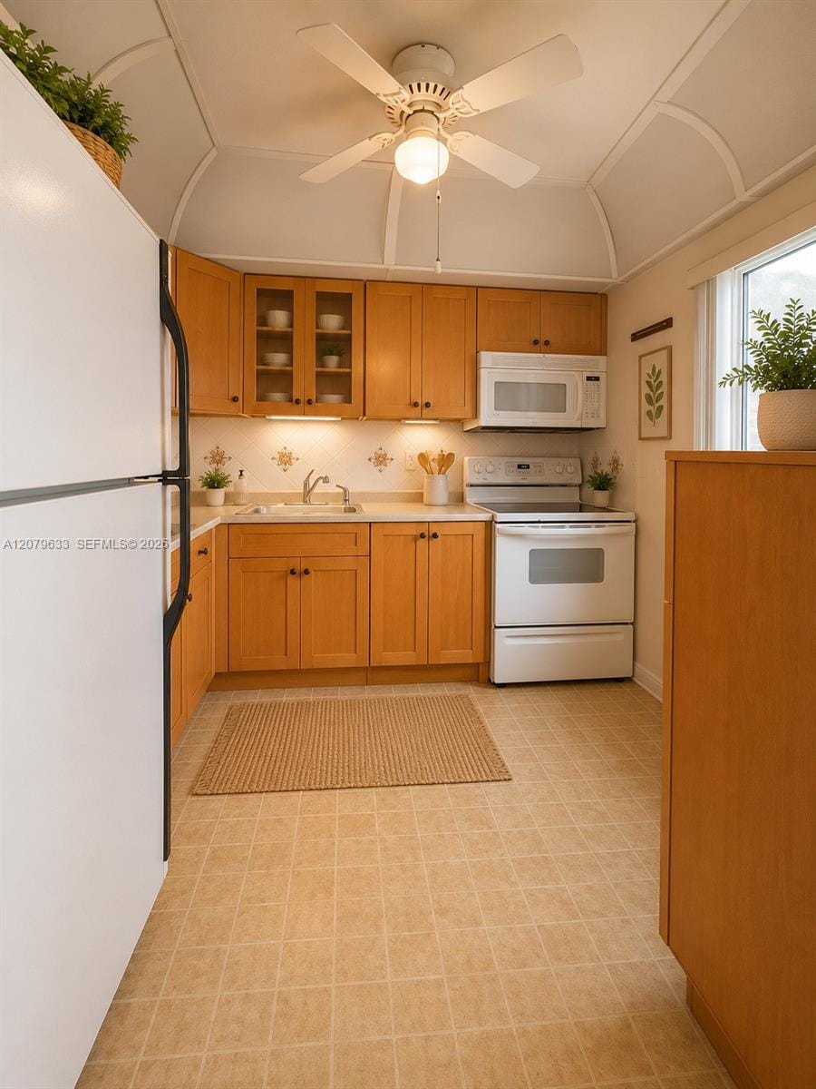 1035 Country Club Drive 408, Margate, FL 33063 photo 11
