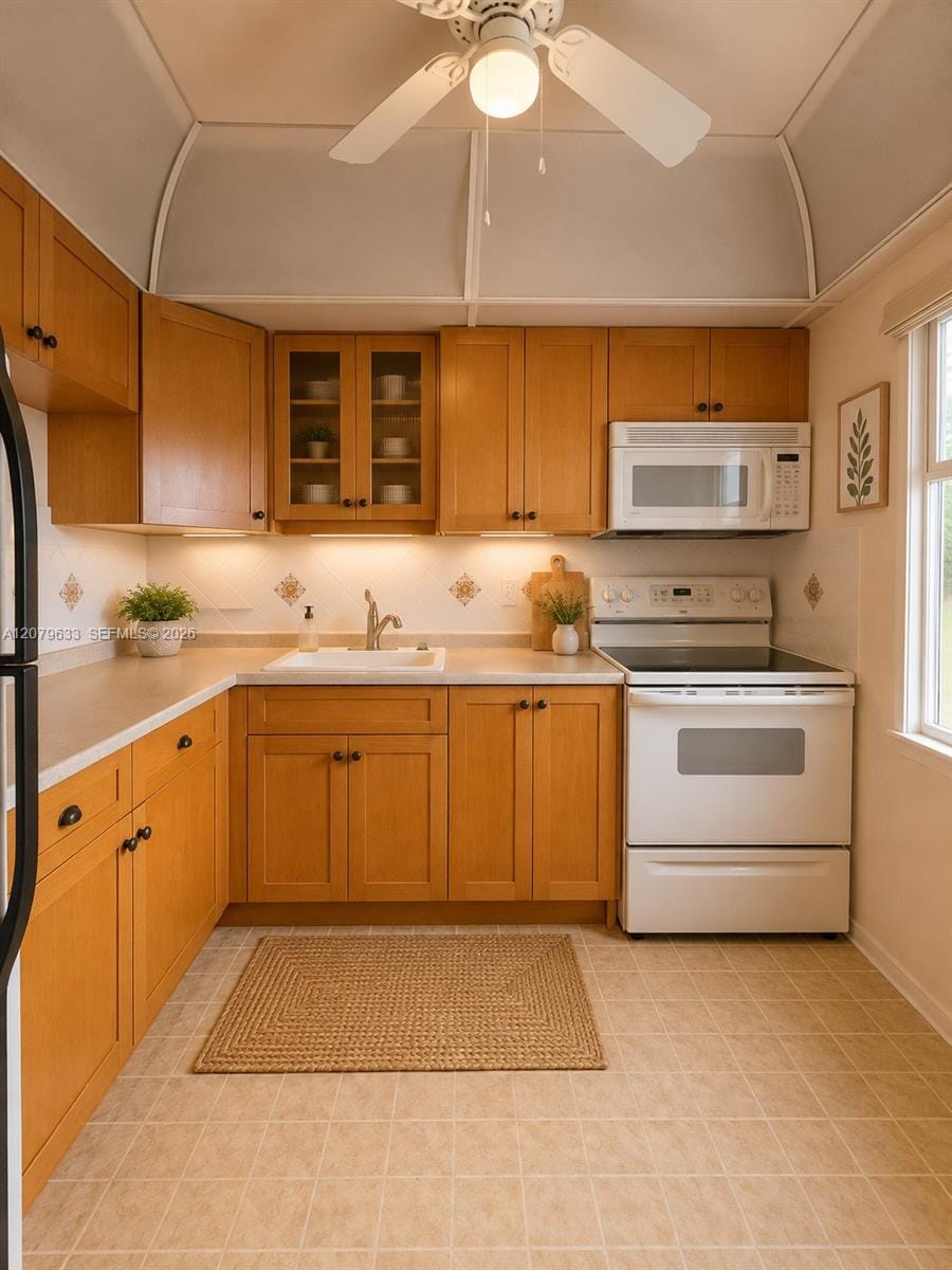 1035 Country Club Drive 408, Margate, FL 33063 photo 8