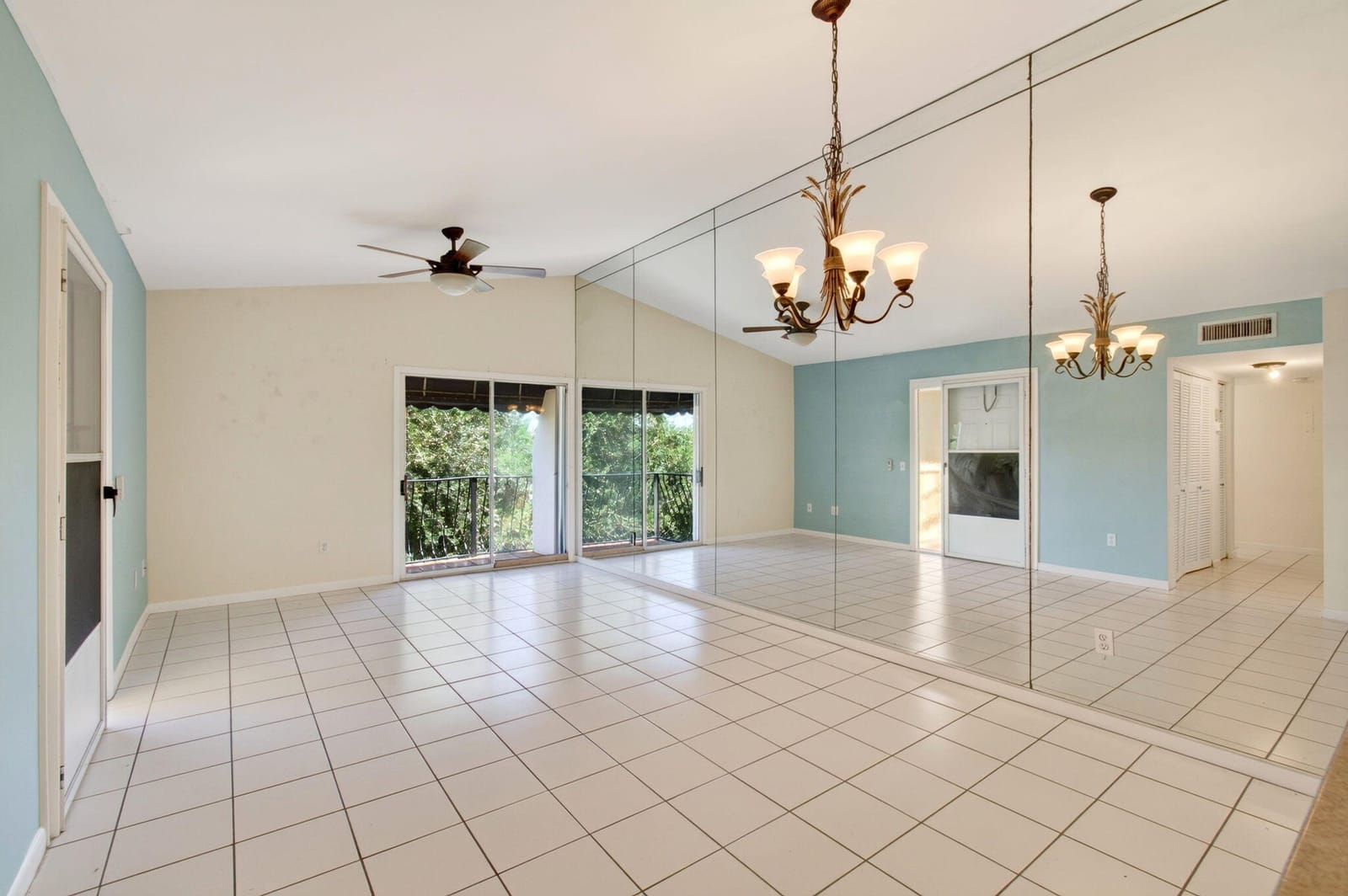179 Waterside Drive 179 — photo 11