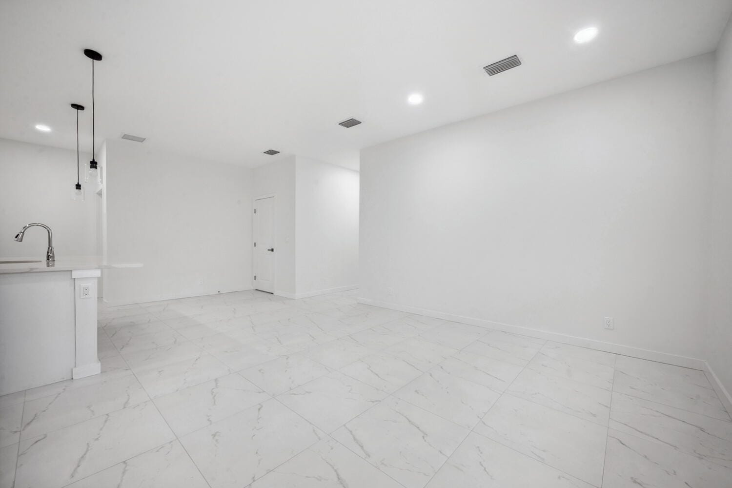 1009 14th Street B — photo 5