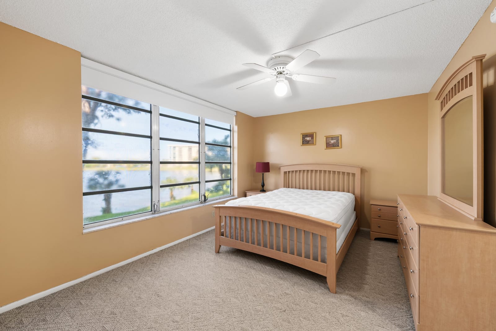 3051 N COURSE Drive 211 — photo 5