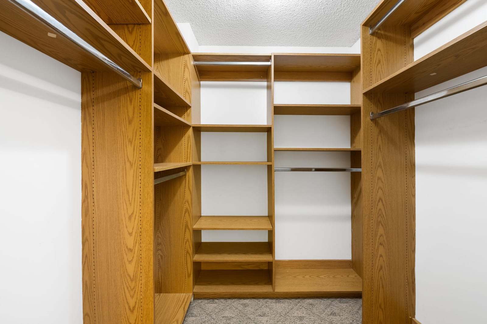 3051 N COURSE Drive 211 — photo 9