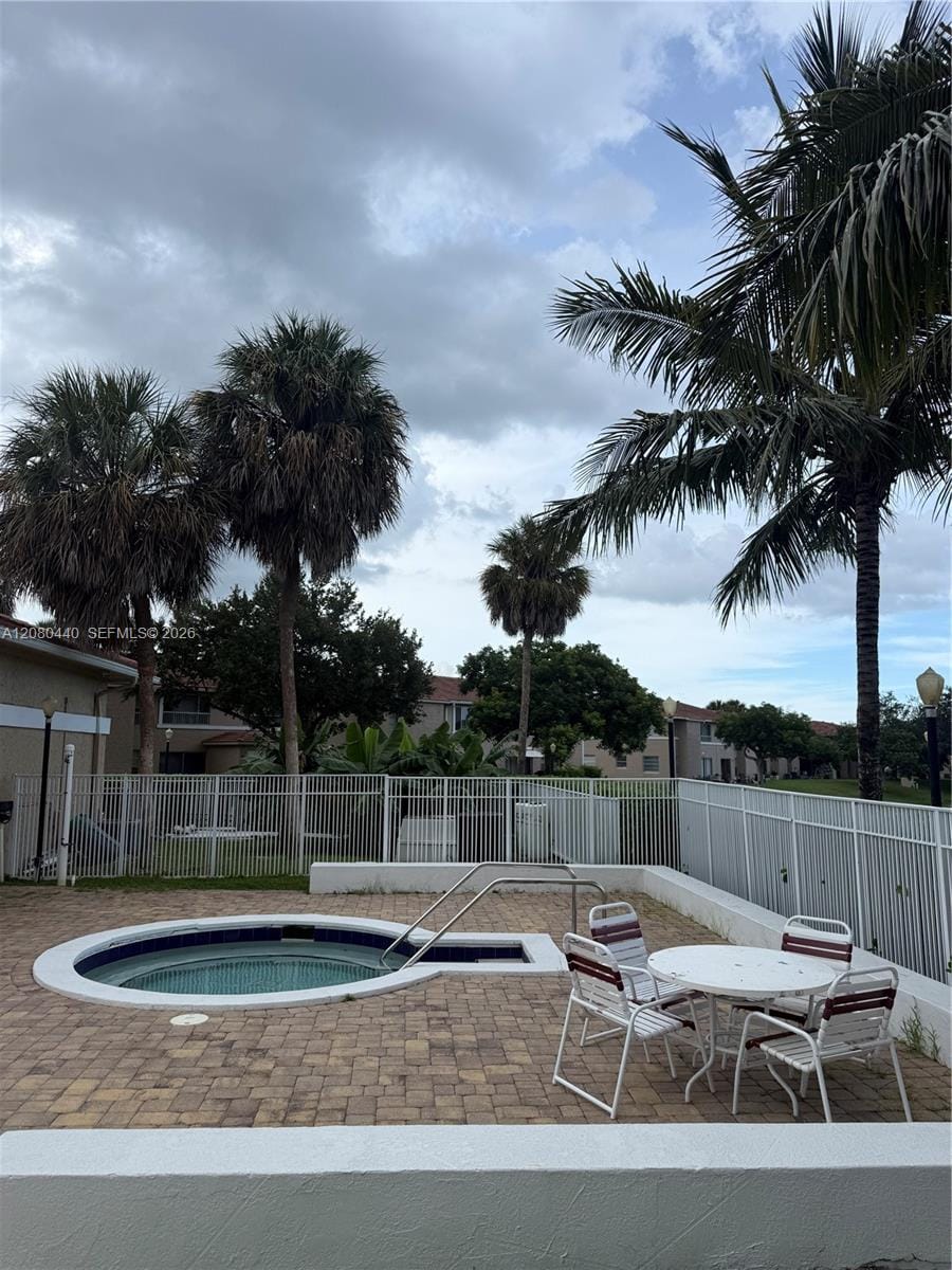 838 Twin Lakes Drive 19-E, Coral Springs, FL 33071 photo 13