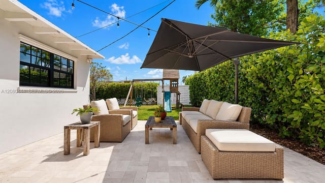 6 Carmona Avenue, Coral Gables, FL 33134