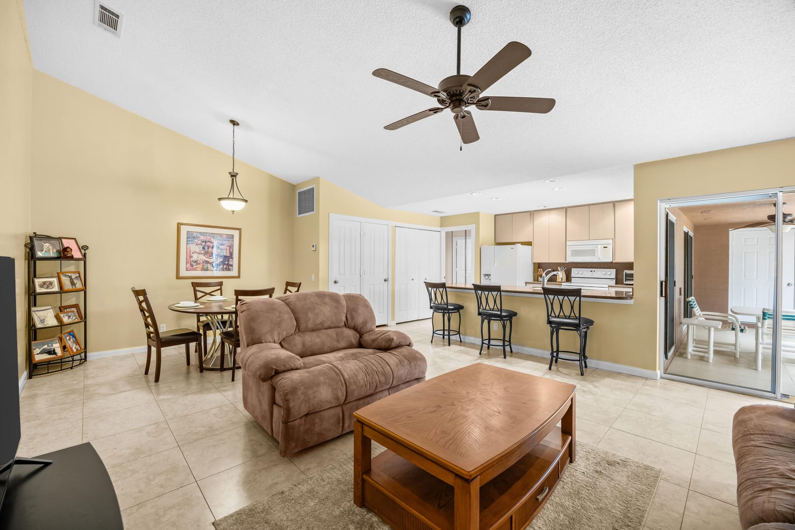 1242 NW Sun Terrace Circle 12A — photo 6