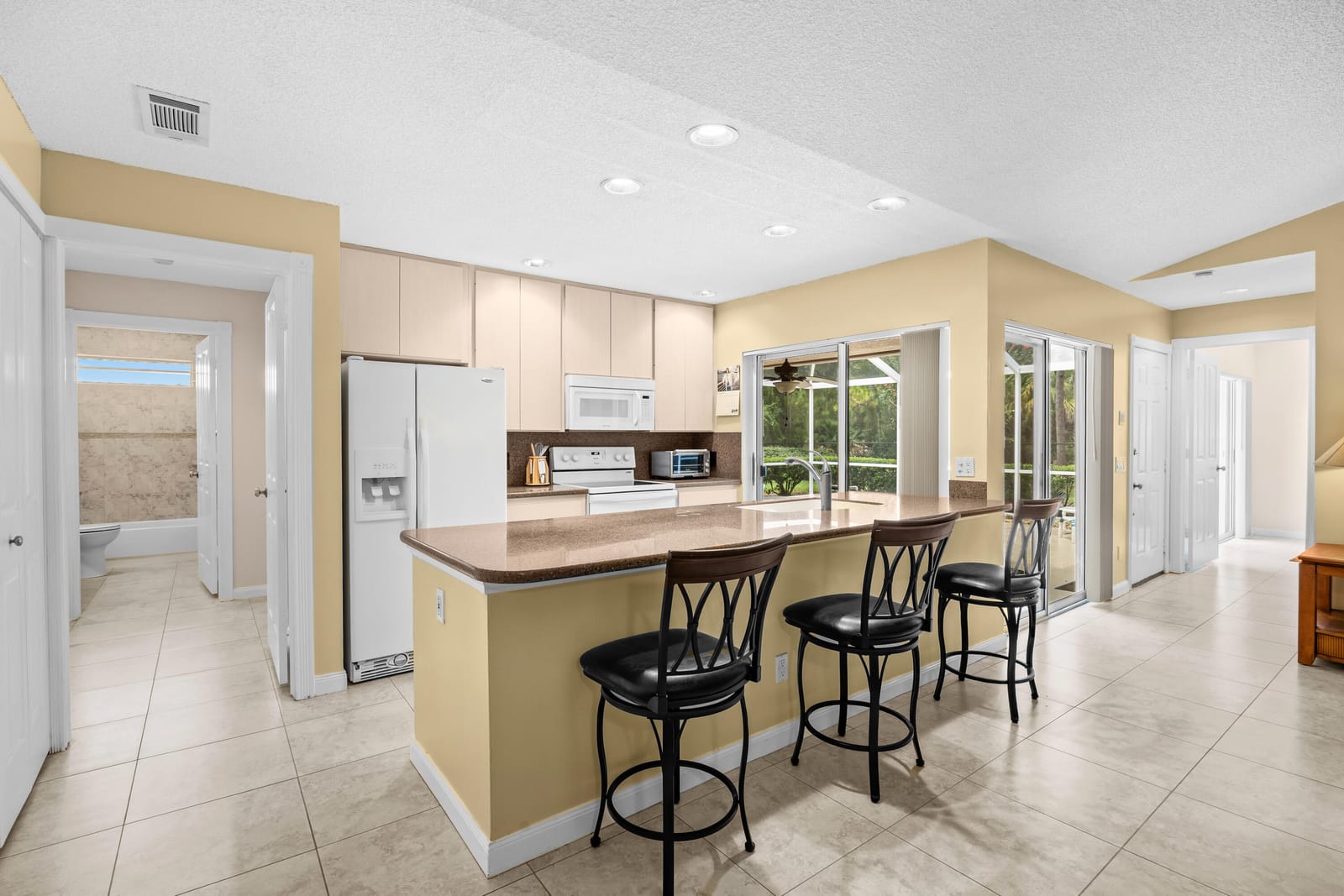 1242 NW Sun Terrace Circle 12A — photo 10
