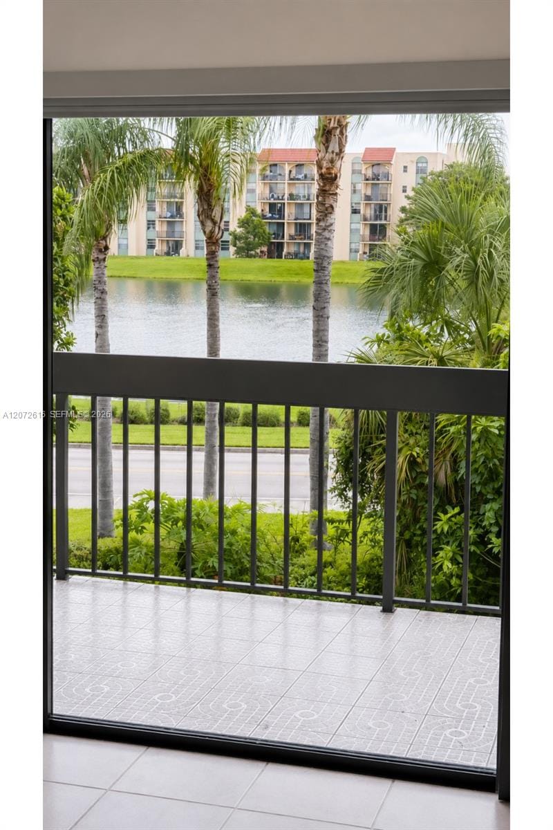 8881 Fontainebleau Boulevard 302, Miami, FL 33172 photo 5