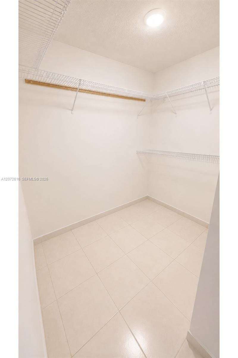 8881 Fontainebleau Boulevard 302, Miami, FL 33172 photo 10