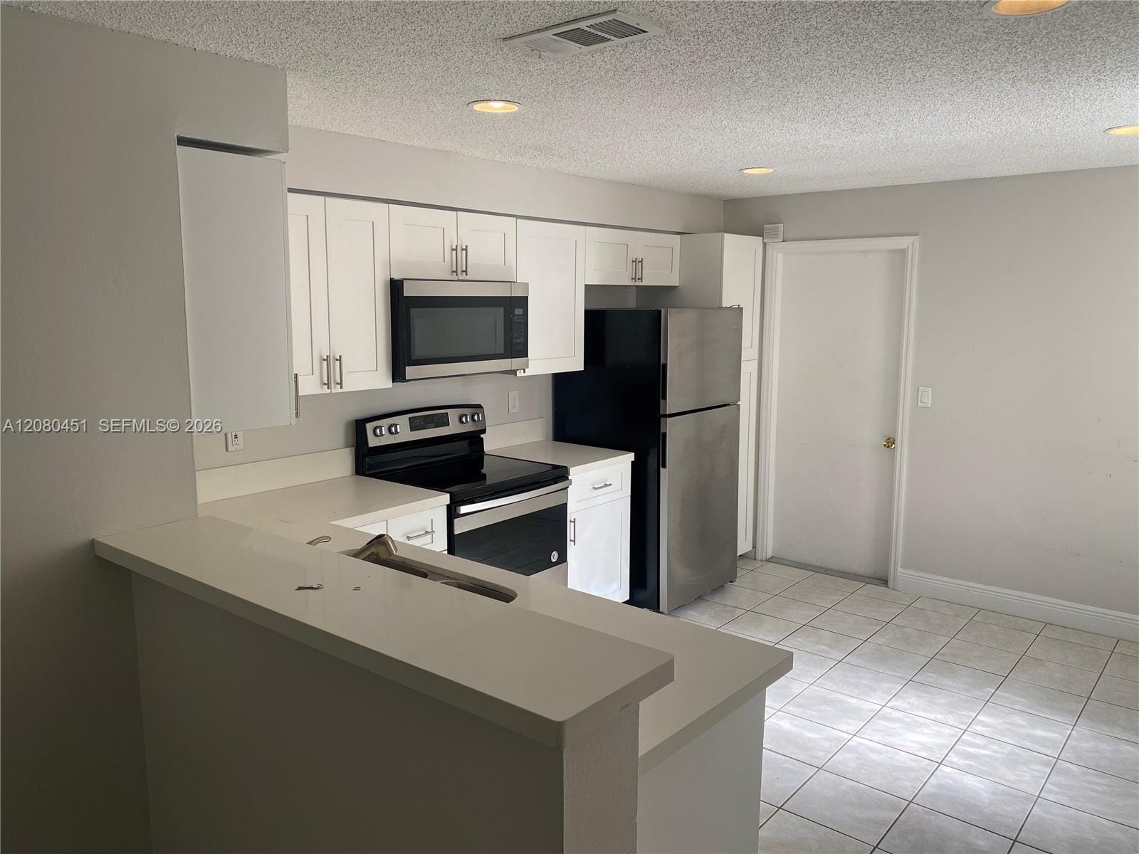 1575 Veracruz Lane — photo 4