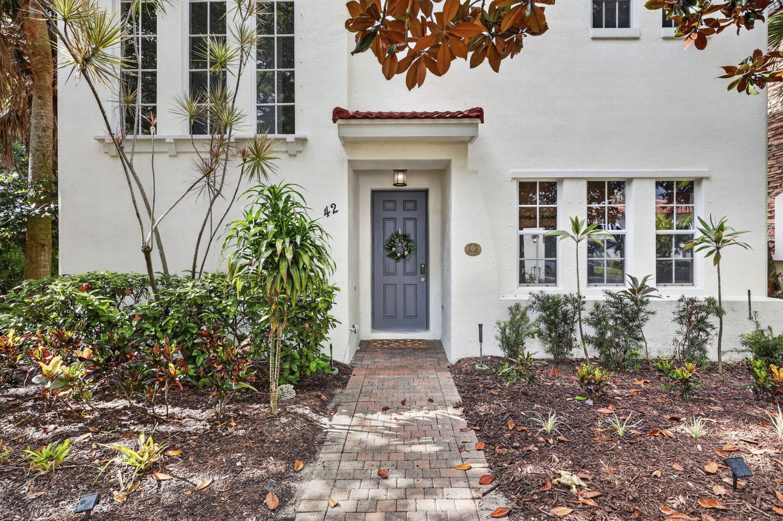 42 Stoney Drive — photo 2