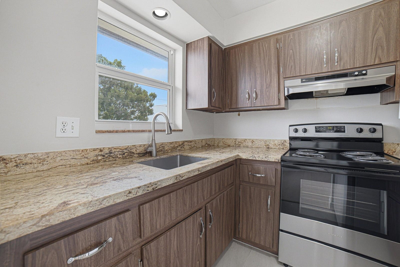 1649 SE 4th Street B3 — photo 3