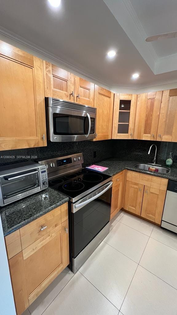 20500 W Country Club Drive 204, Aventura, FL 33180