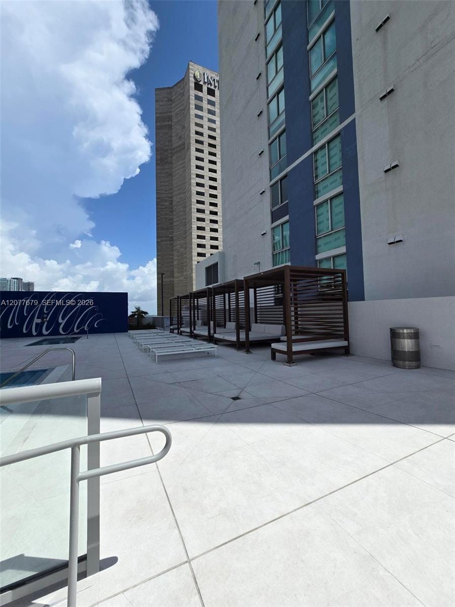325 S Biscayne Boulevard 3115, Miami, FL 33131 photo 17