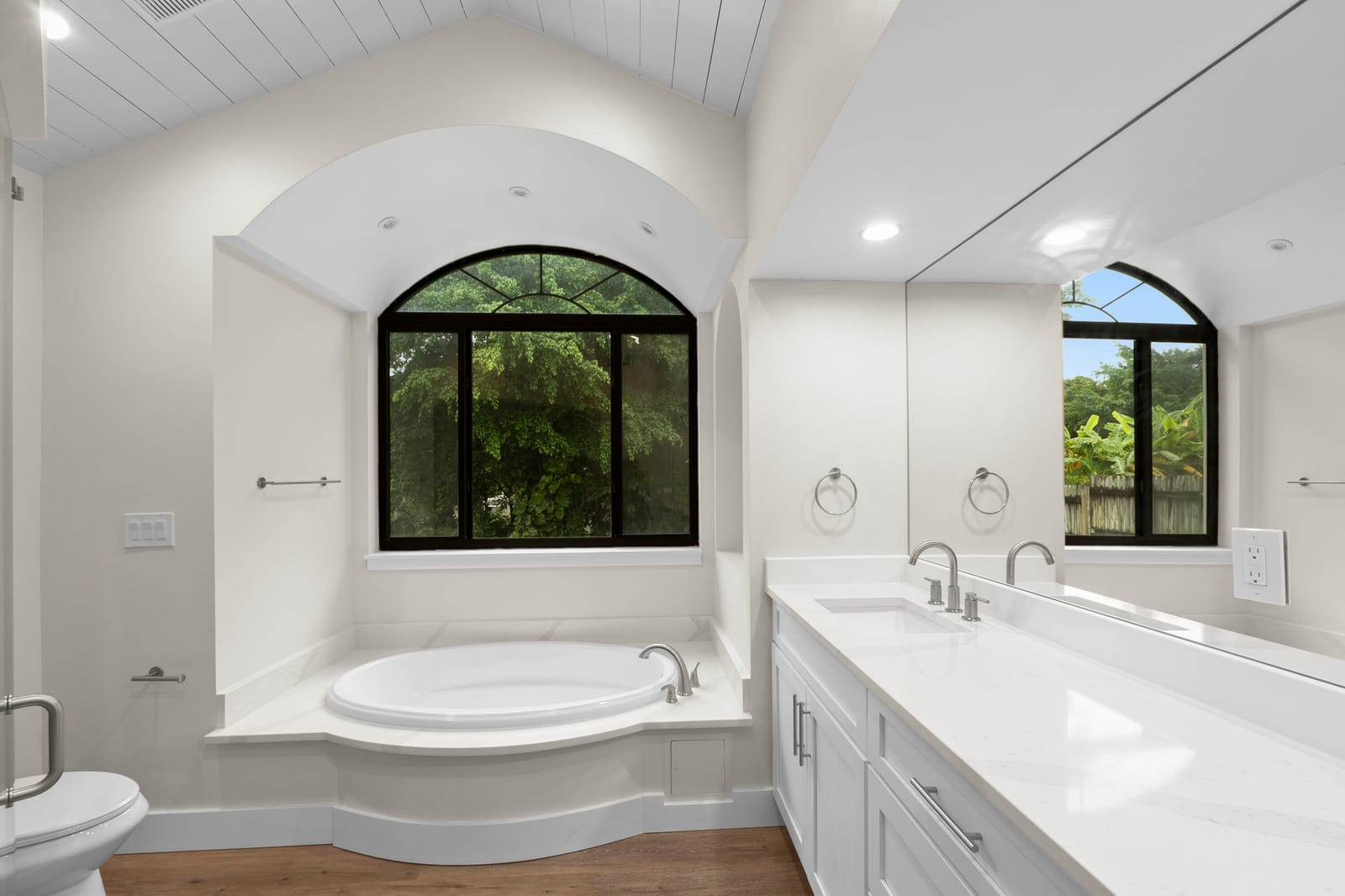 2749 Park Drive — photo 8