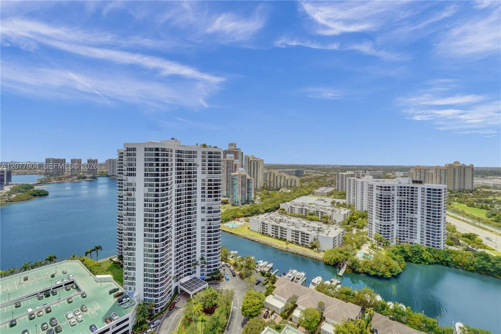 3500 Mystic Pointe Drive 2202 — photo 2