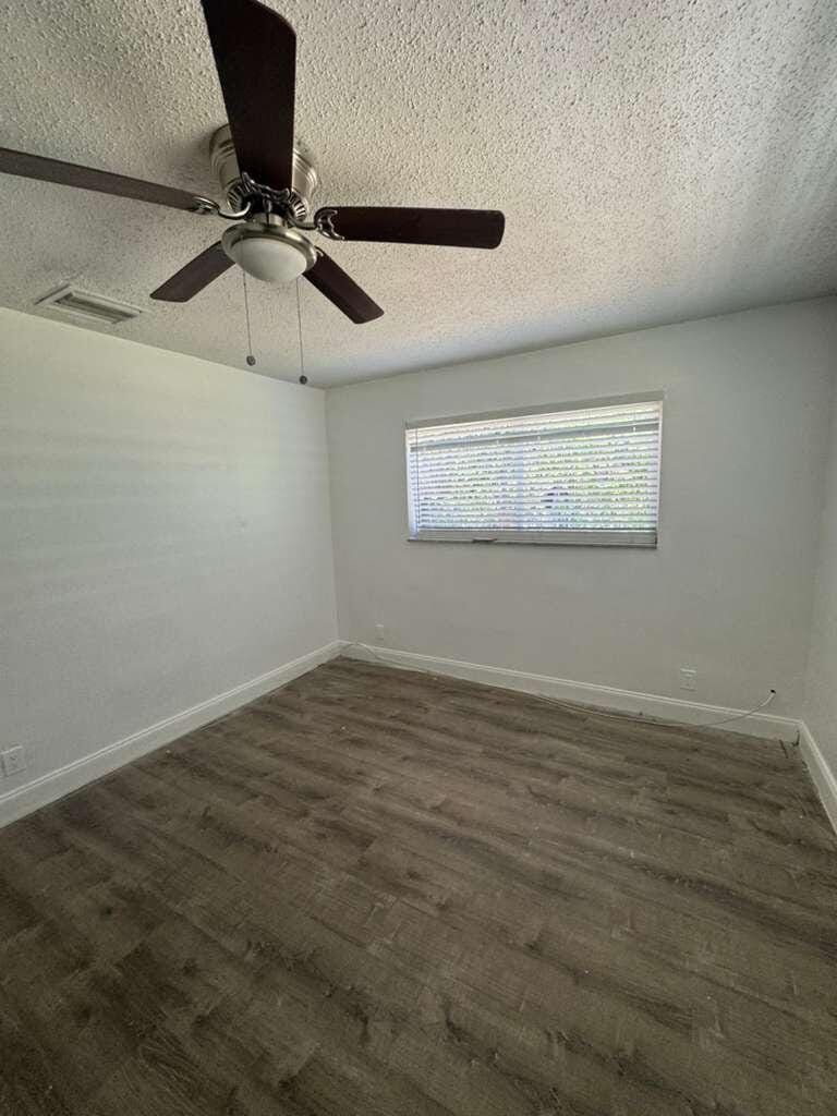 1123 NW 3rd Avenue 2 — photo 3