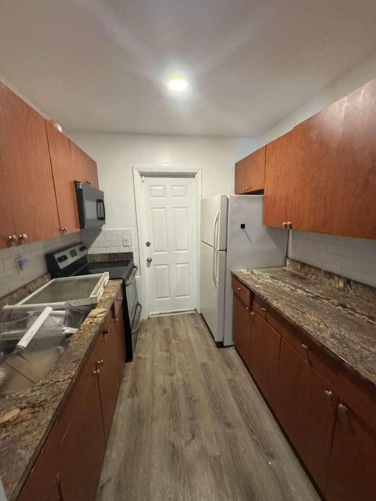 1123 NW 3rd Avenue 2 — photo 10