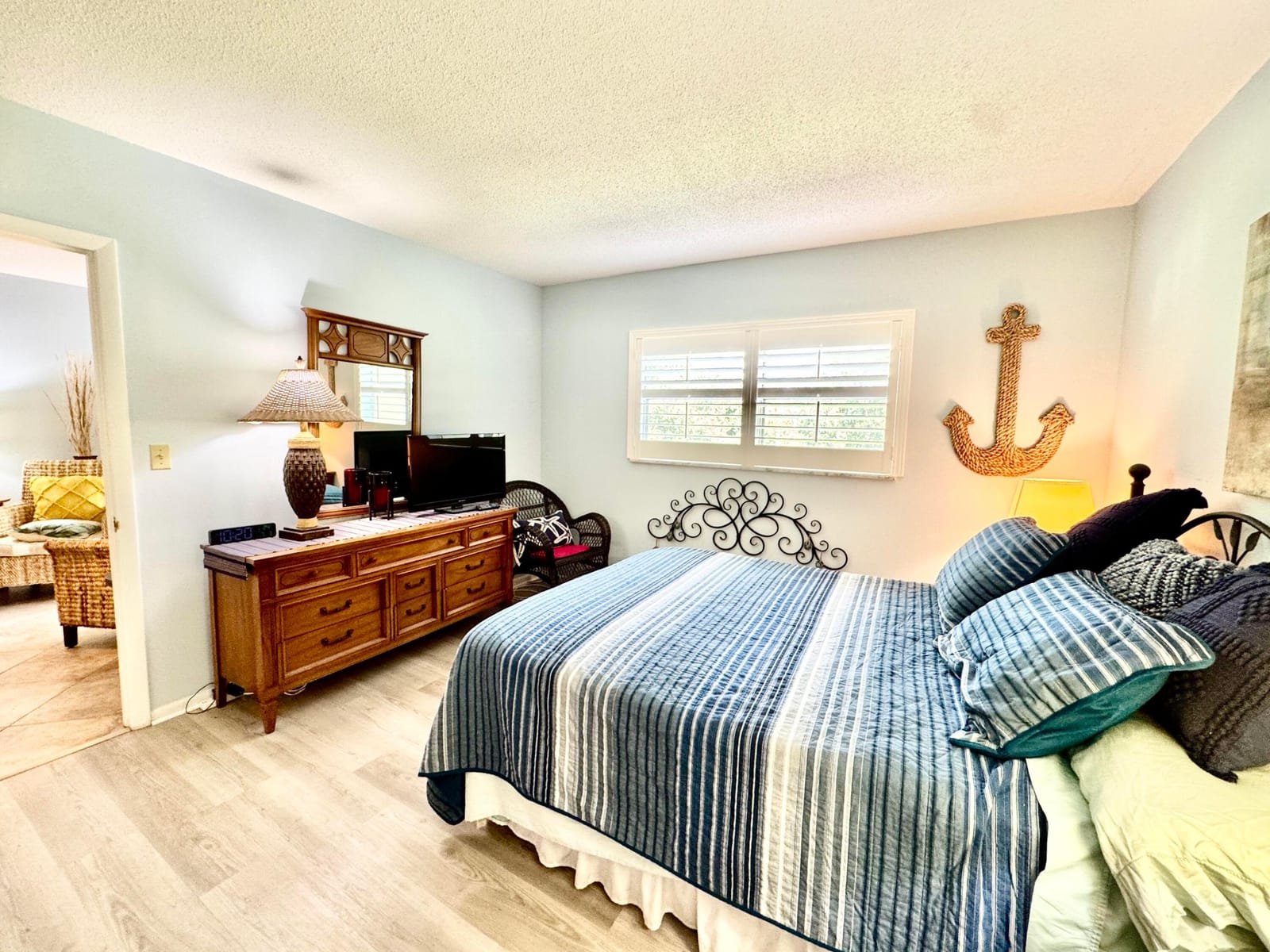 1100 PONCE DE LEON Circle E306 — photo 11