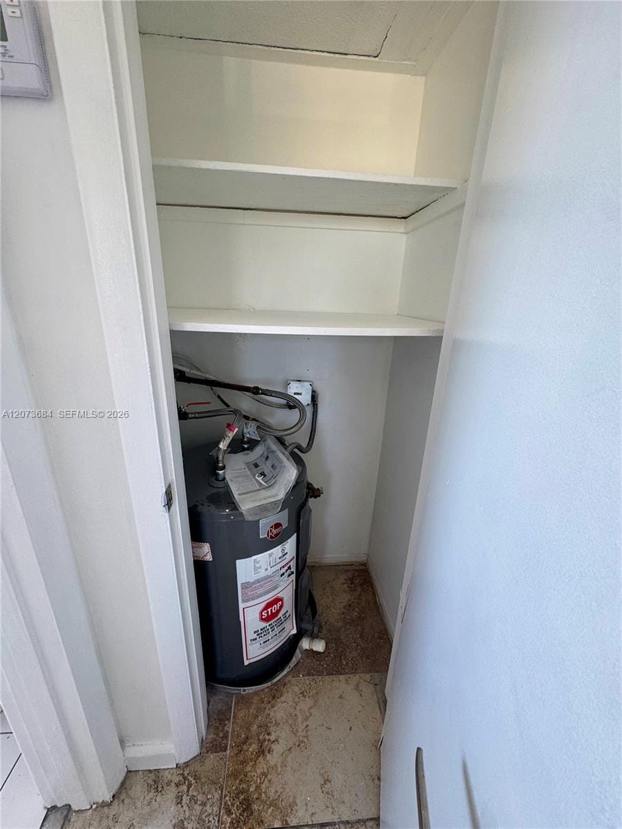 1020 SW 7 Th 9 — photo 12