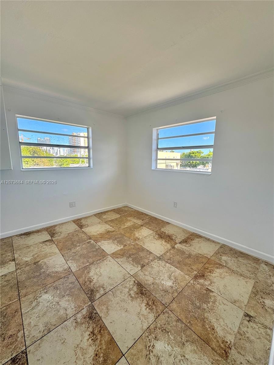 1020 SW 7 Th 9 — photo 7