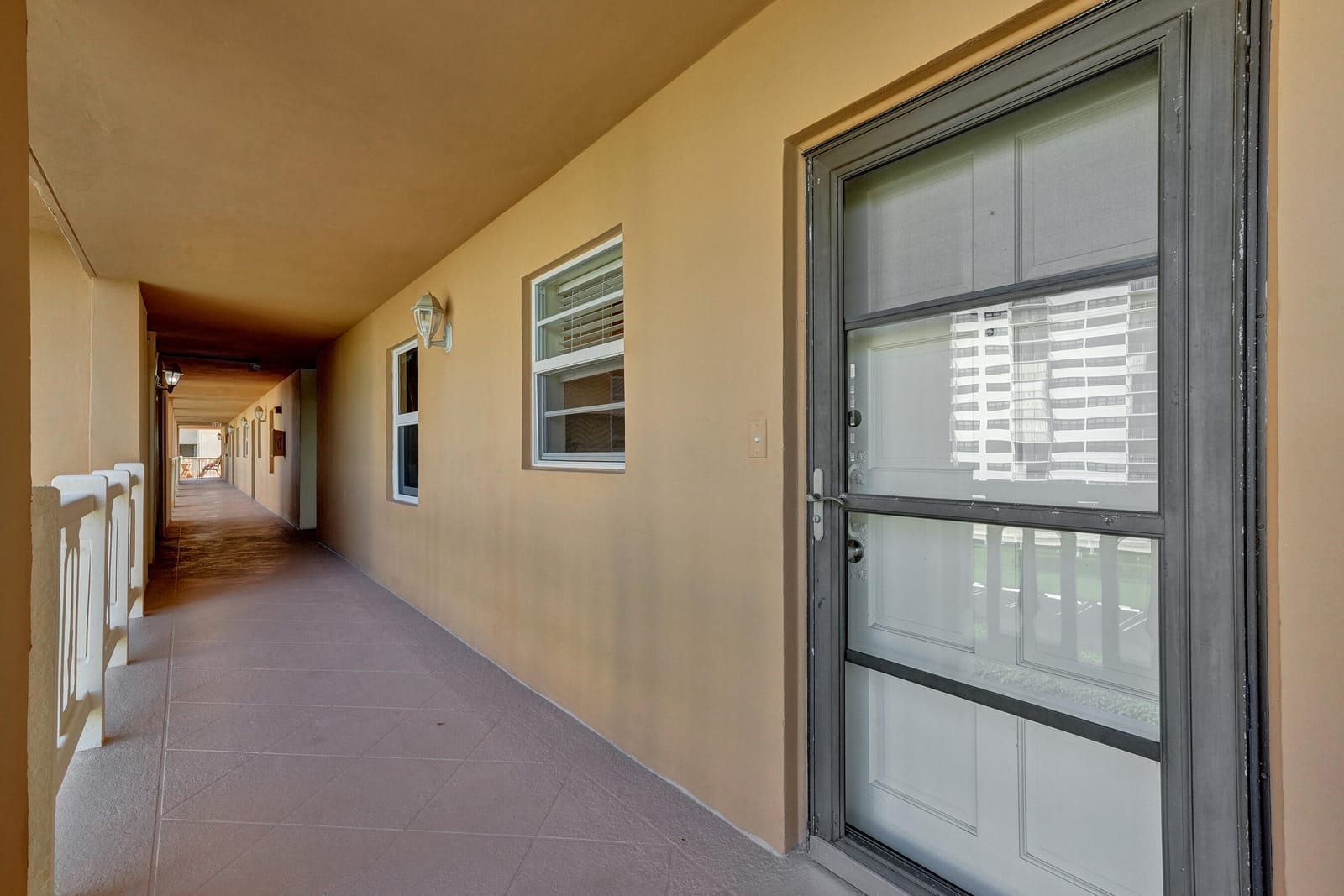 308 GOLFVIEW Road 406, North Palm Beach, FL 33408 photo 22
