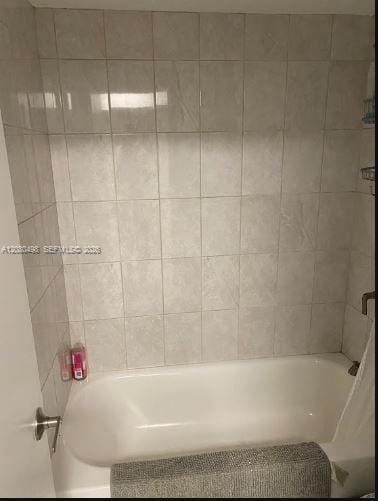 16750 NE 10th Avenue 317 — photo 2
