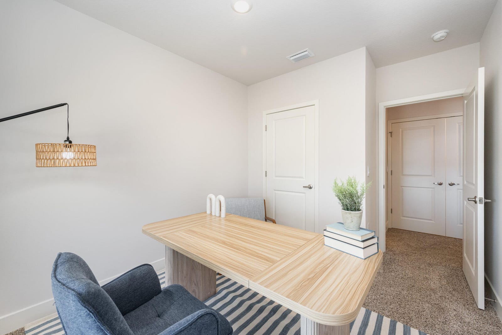 8187 COBBLESTONE Drive — photo 10