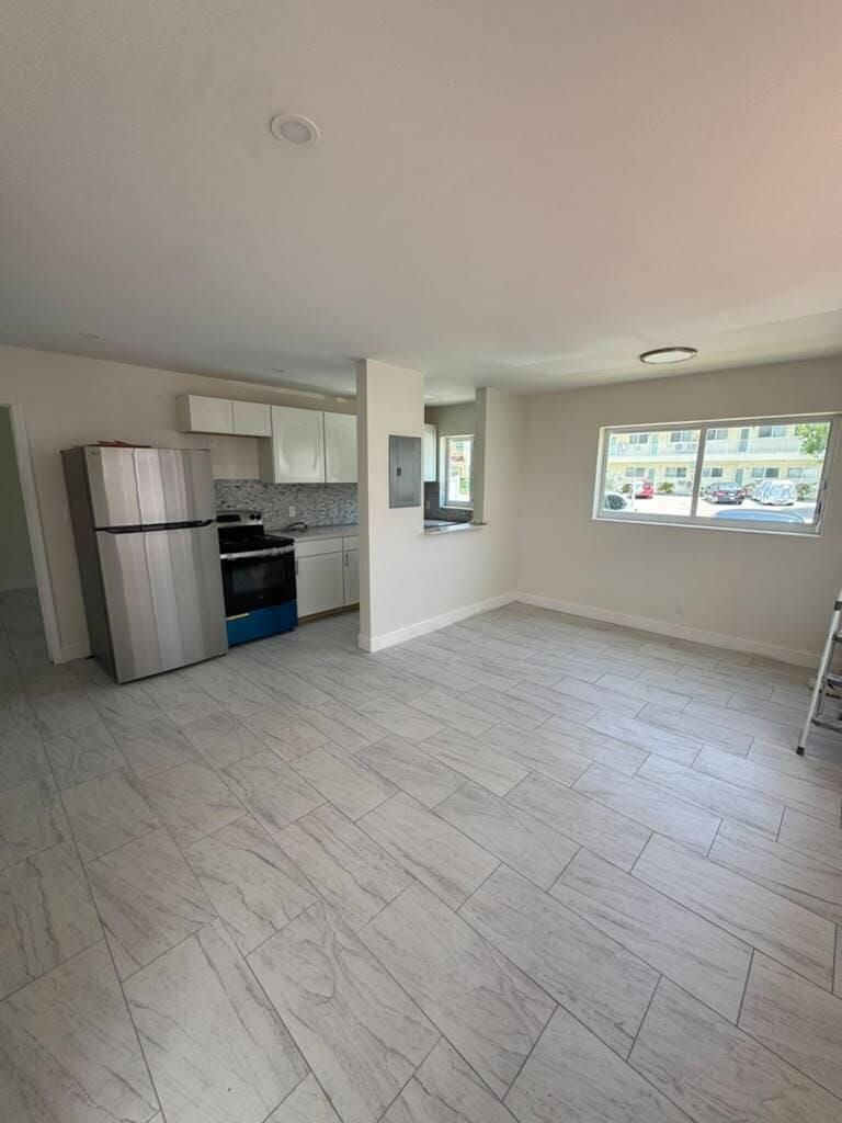 999 S RIVERSIDE Drive 101 — photo 5