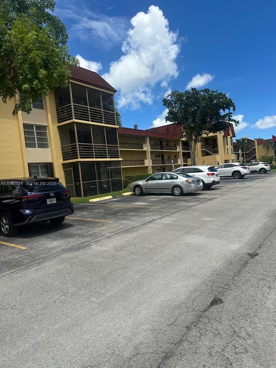 3285 Foxcroft Road E204, Miramar, FL 33025