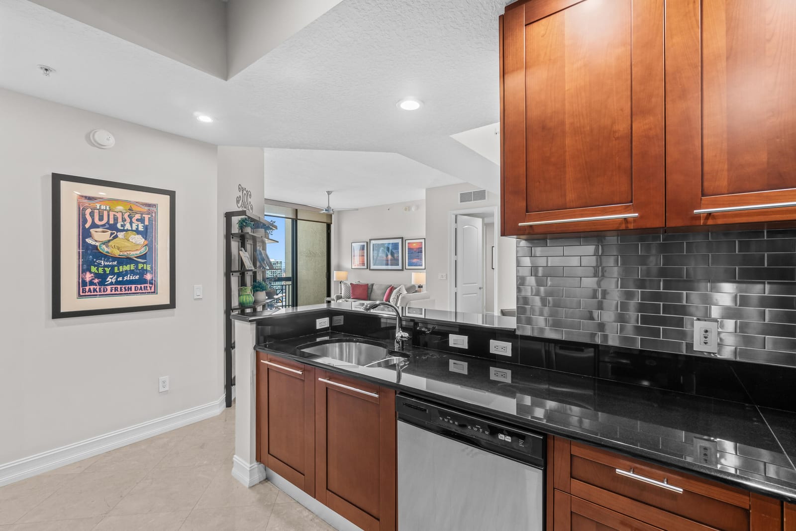 701 S OLIVE Avenue 1817 — photo 12