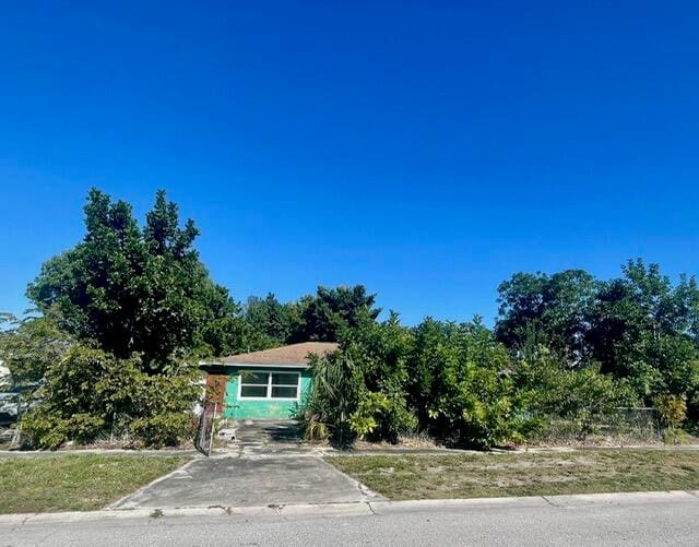 3106 Tropic Boulevard, Fort Pierce, FL 34946