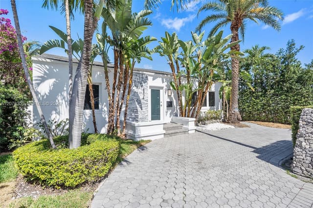 8934 Harding Avenue N/A, Surfside, FL 33154