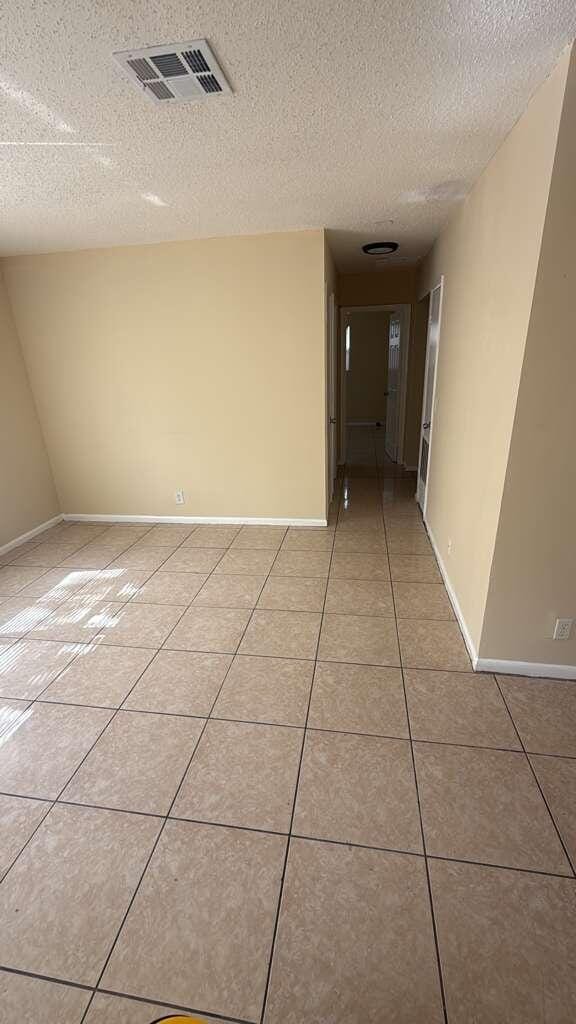 1522 S N Street 1 — photo 2