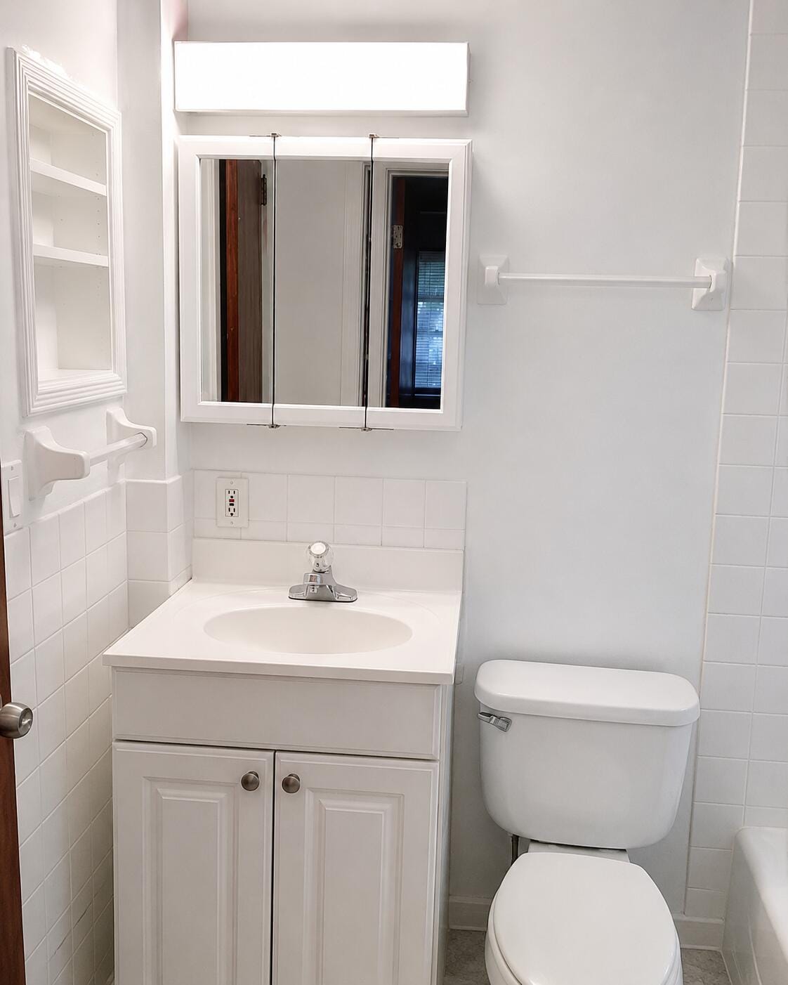601 NE 33RD Street, Oakland Park, FL 33334 photo 29