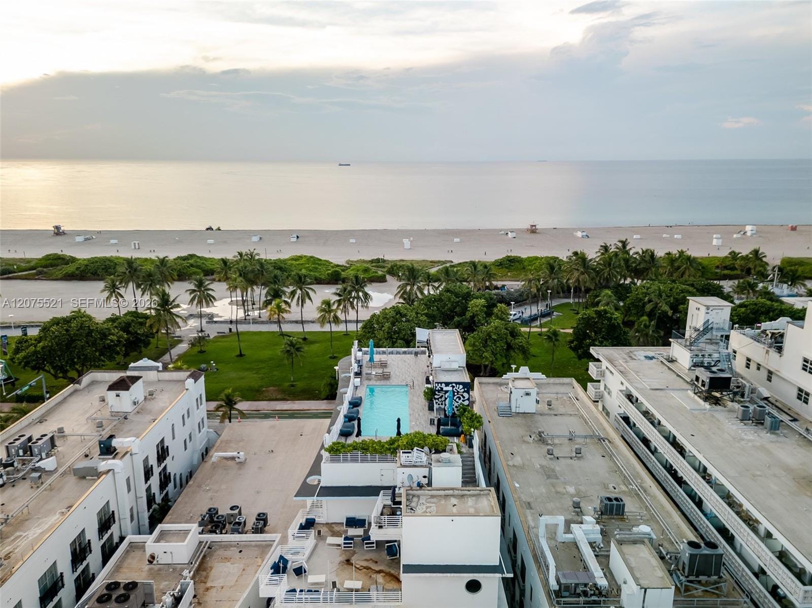 1060 Ocean Drive D204 — photo 2