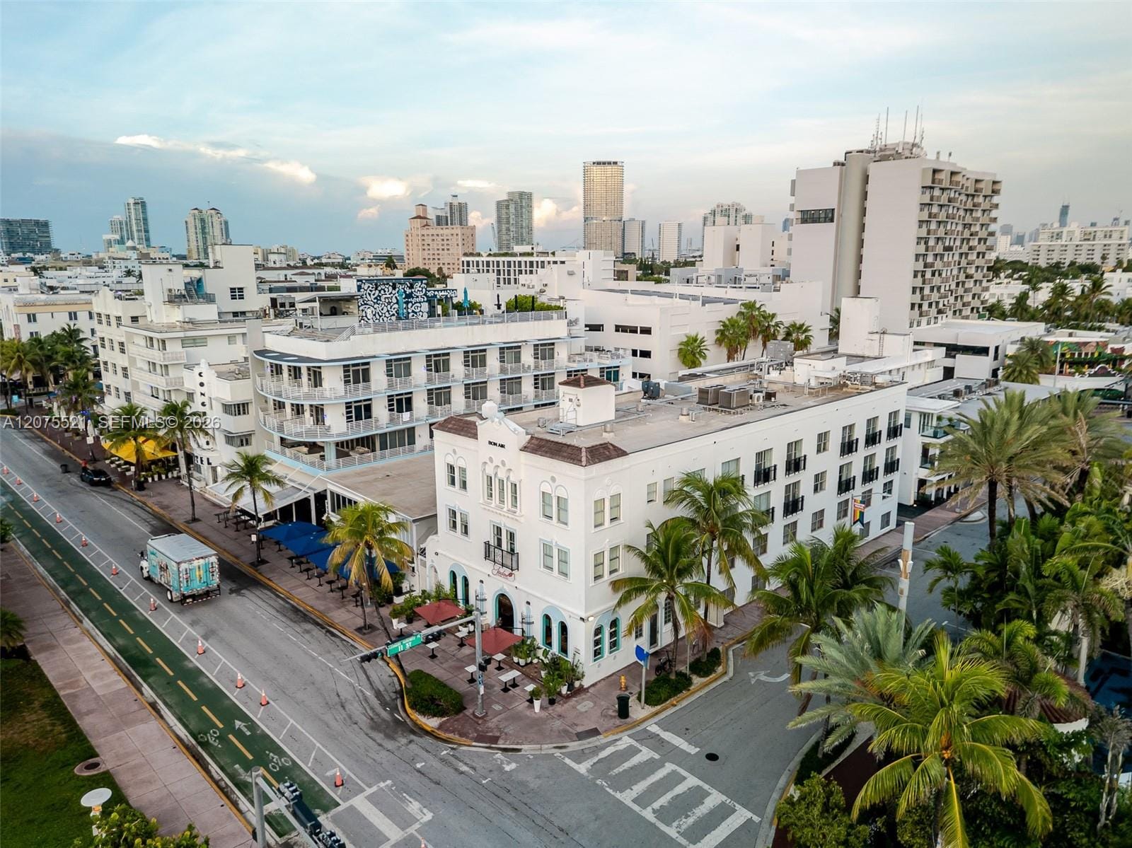1060 Ocean Drive D204 — photo 3
