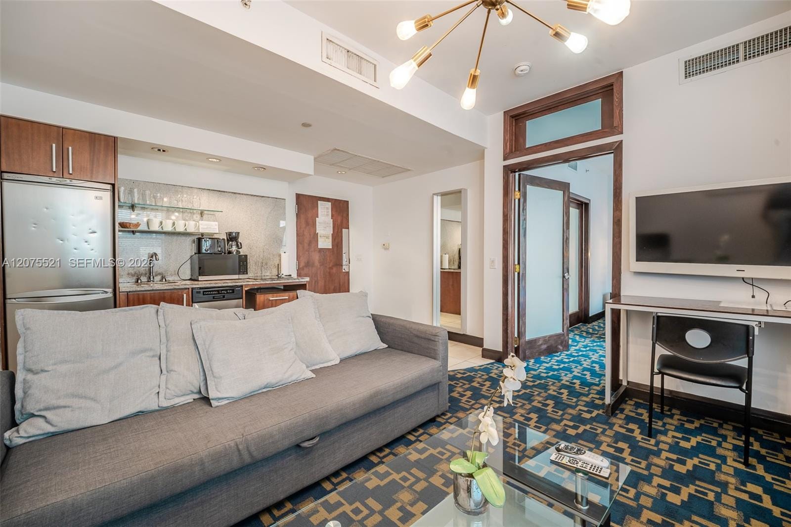 1060 Ocean Drive D204, Miami Beach, FL 33139 photo 25