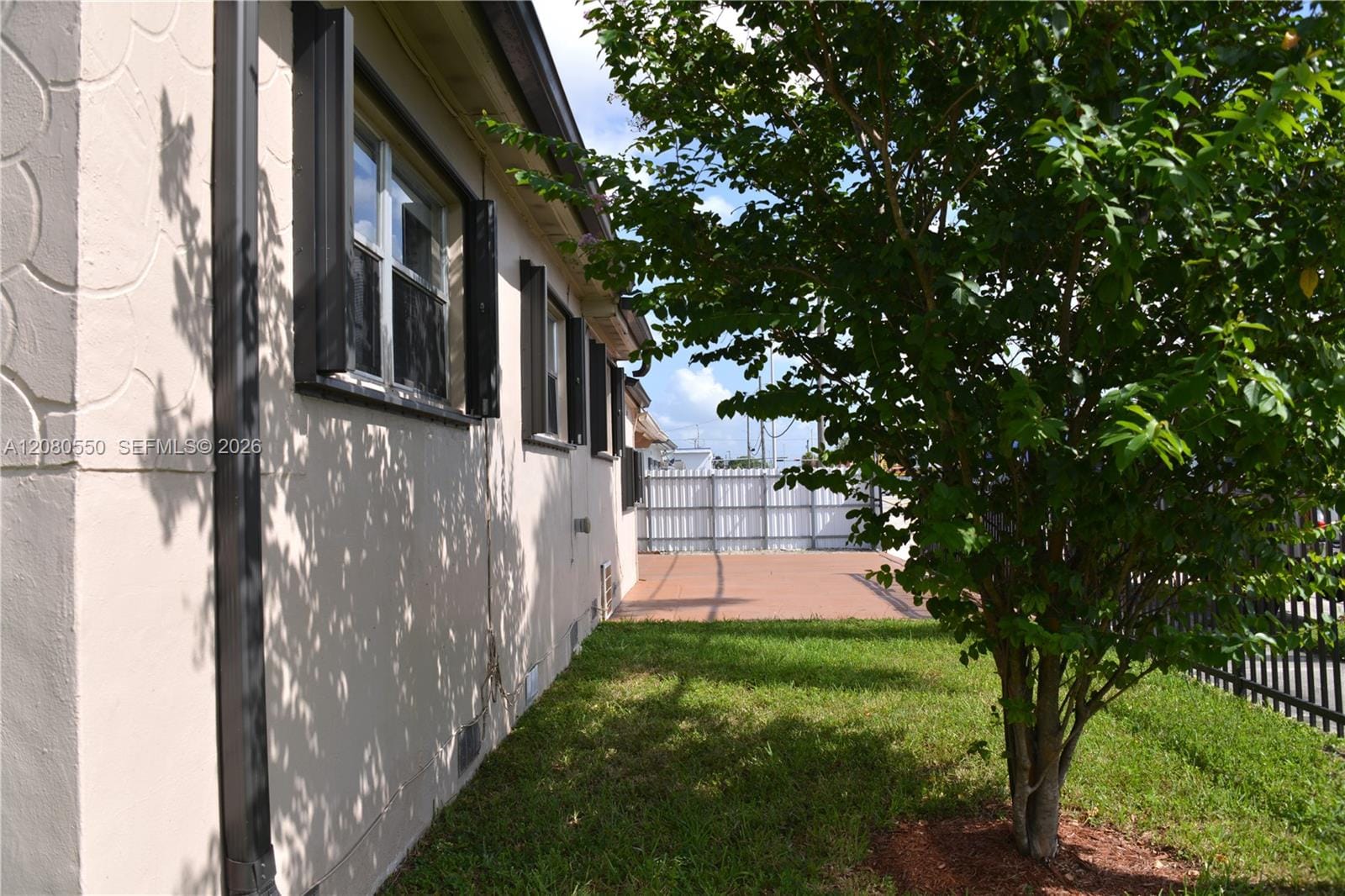 991 E 47th Street, Hialeah, FL 33013 photo 6