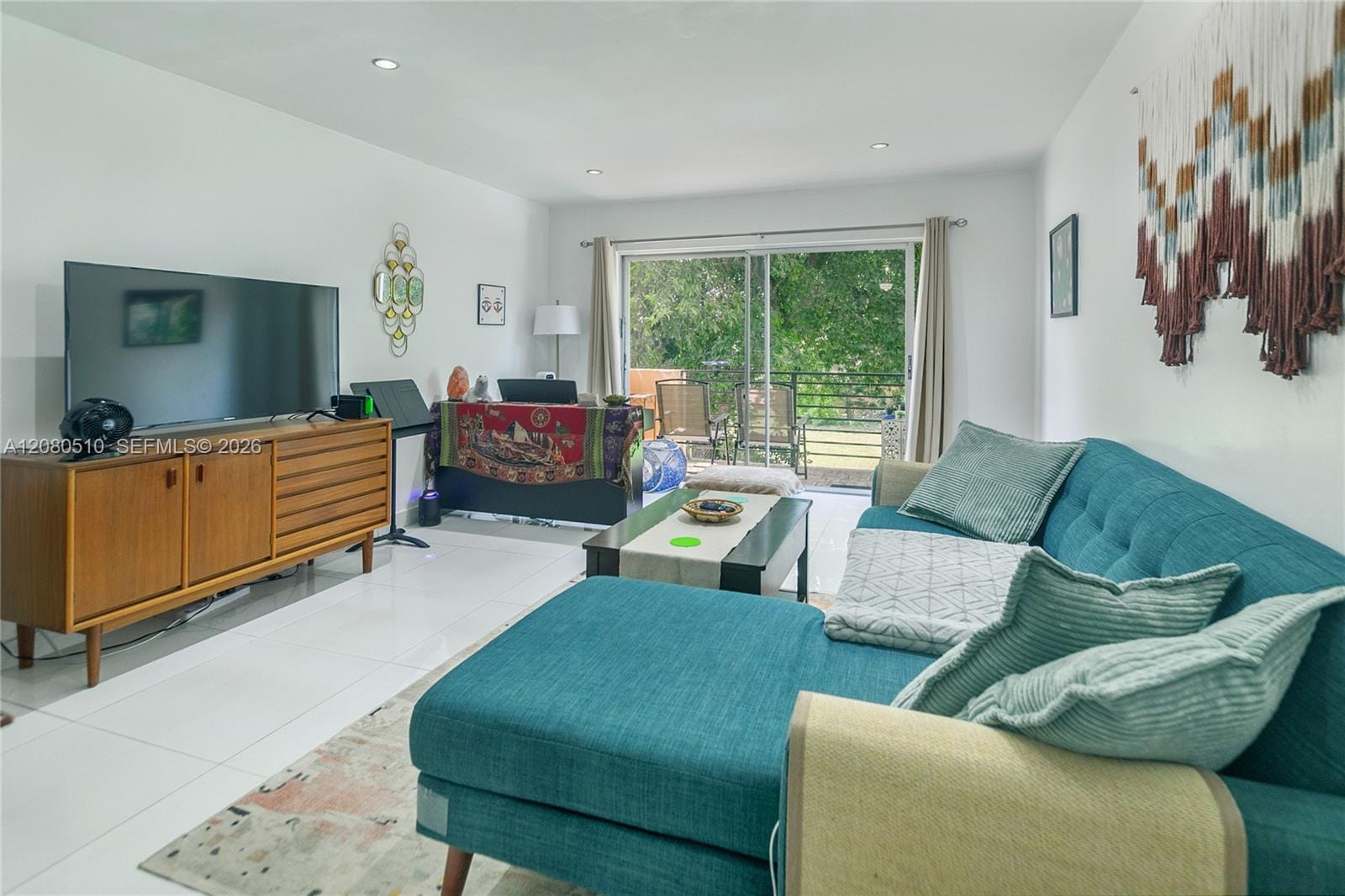 365 NE 125th Street 216, North Miami, FL 33161