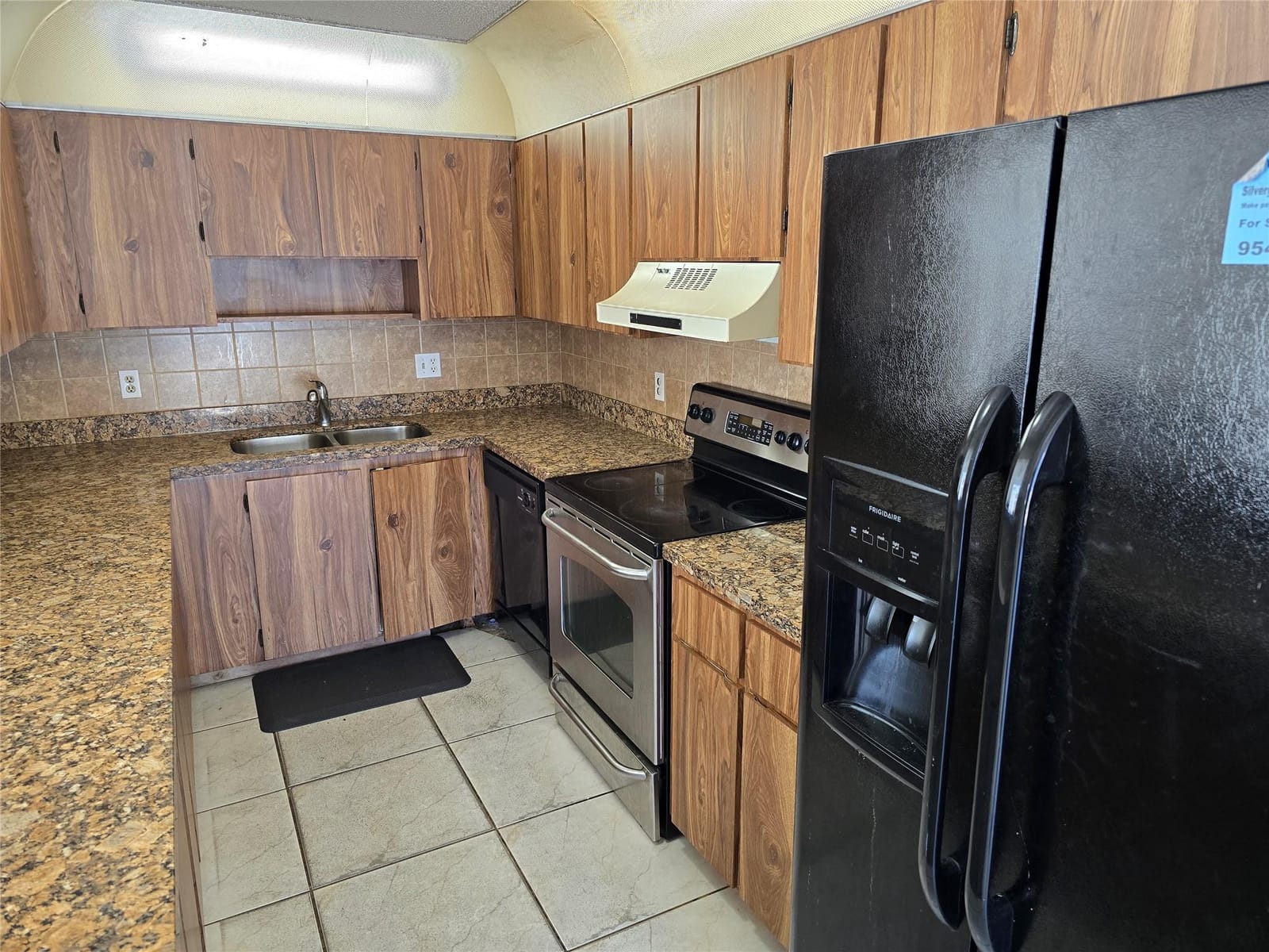 433 SW 61ST Terrace — photo 5