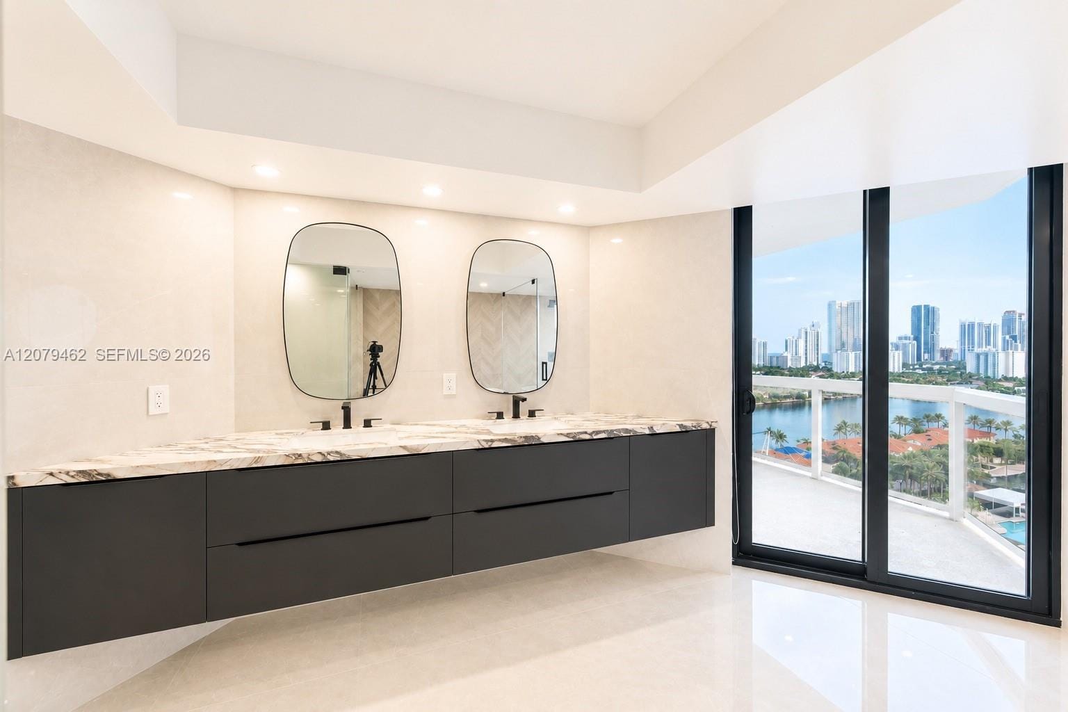 20185 E Country Club Drive 1801, Aventura, FL 33180 photo 24