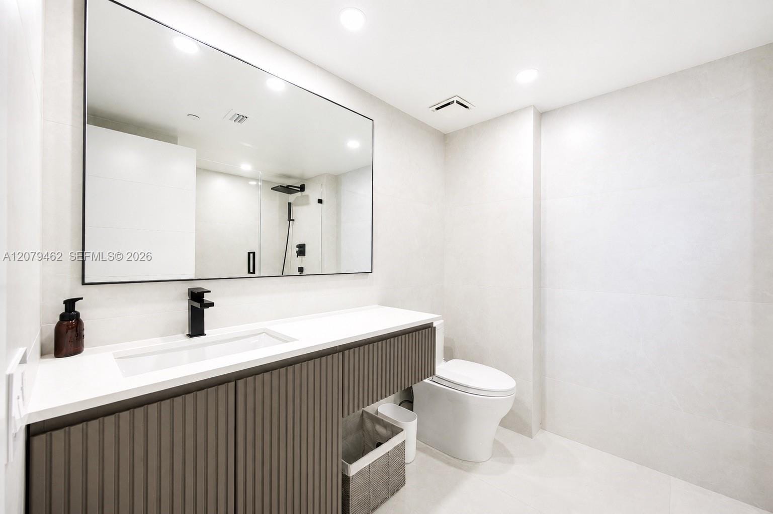 20185 E Country Club Drive 1801, Aventura, FL 33180 photo 29